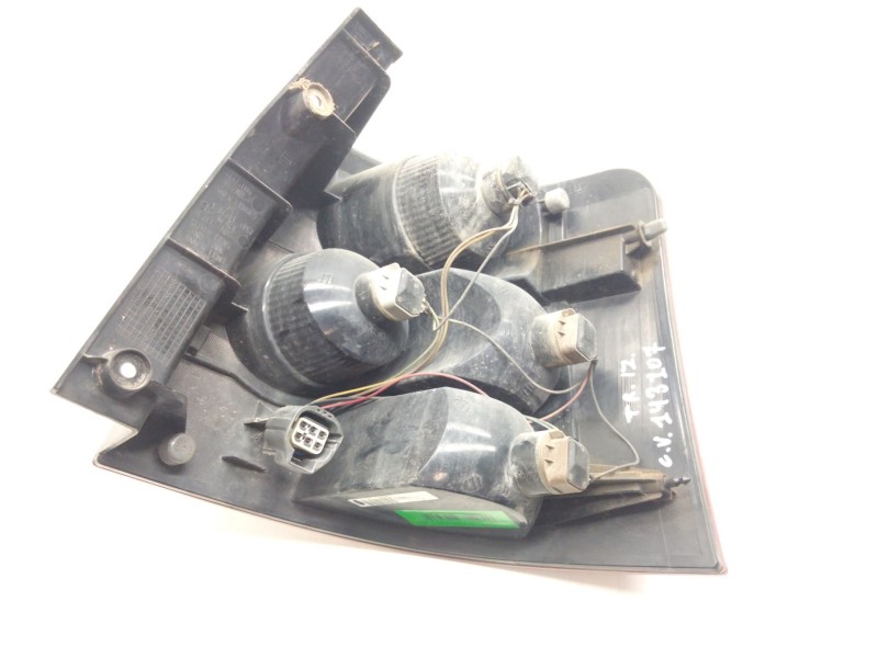 Recambio de piloto trasero izquierdo para land rover range rover sport i (l320) 3.6 d 4x4 referencia OEM IAM 5H3213405CC  