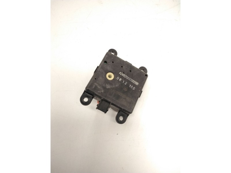 Recambio de motor apertura trampillas climatizador para nissan qashqai / qashqai +2 i (j10, nj10, jj10e) 2.0 referencia OEM IAM 