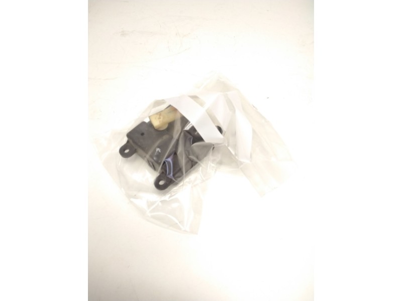 Recambio de motor apertura trampillas climatizador para nissan qashqai / qashqai +2 i (j10, nj10, jj10e) 2.0 referencia OEM IAM 