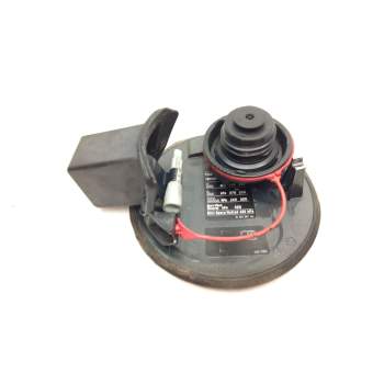 Recambio de tapa exterior combustible para opel corsa d selective referencia OEM IAM 13183307  