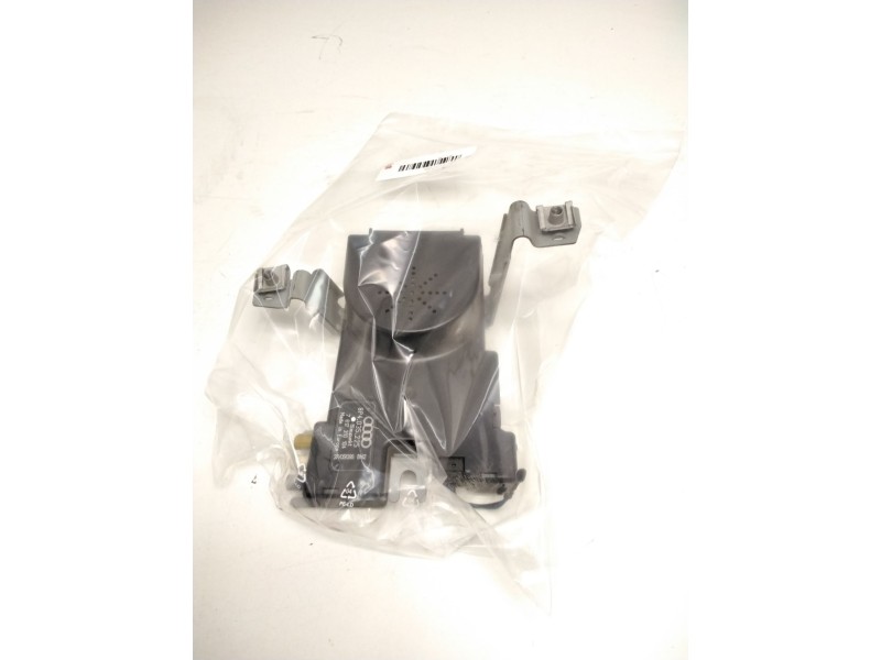 Recambio de amplificador antena para audi a3 (8p1) 2.0 tdi referencia OEM IAM 8P4035225  