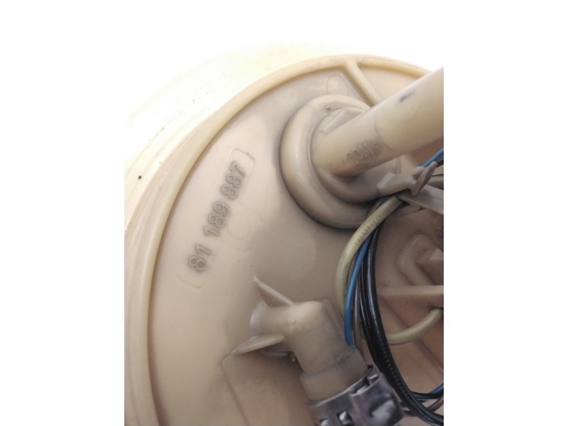 Recambio de bomba combustible para audi a3 (8p1) 2.0 tdi referencia OEM IAM 81189887  