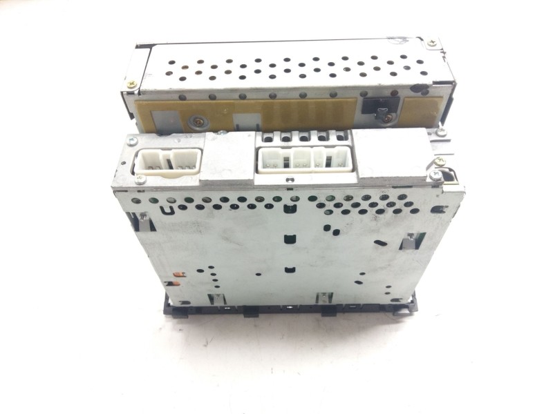Recambio de sistema audio / radio cd para lexus is200 (ds2/is2) referencia OEM IAM 8612053150  