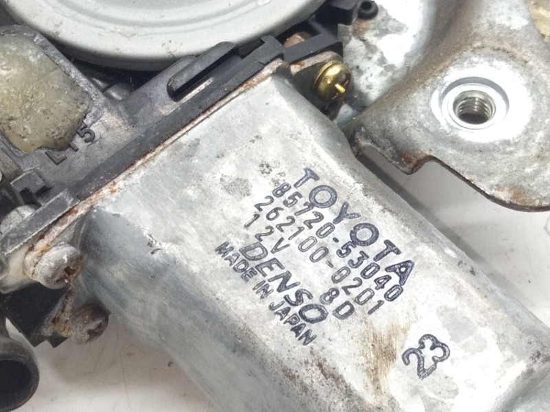 Recambio de elevalunas trasero derecho para lexus is200 (ds2/is2) referencia OEM IAM 8572053040  