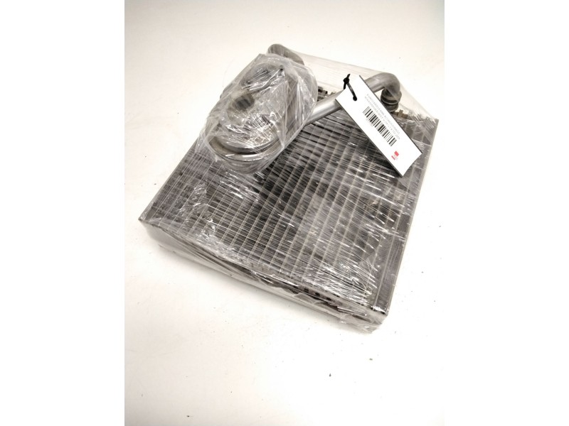 Recambio de evaporador aire acondicionado para volkswagen golf v (1k1) 1.9 tdi referencia OEM IAM 1K0820679  