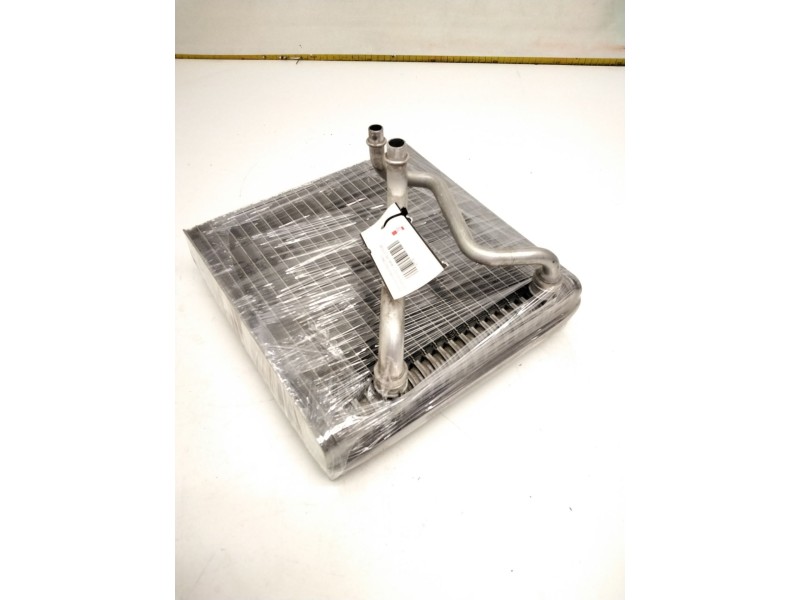Recambio de evaporador aire acondicionado para volkswagen golf v variant (1k5) 1.9 tdi referencia OEM IAM 1K1820103  