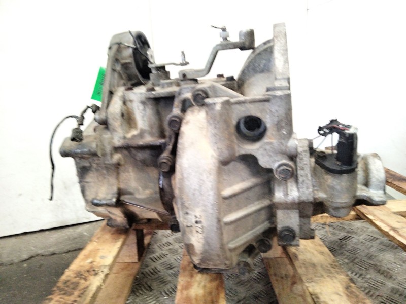 Recambio de caja cambios para chrysler voyager iv (rg, rs) 2.5 crd referencia OEM IAM P04641929AD  