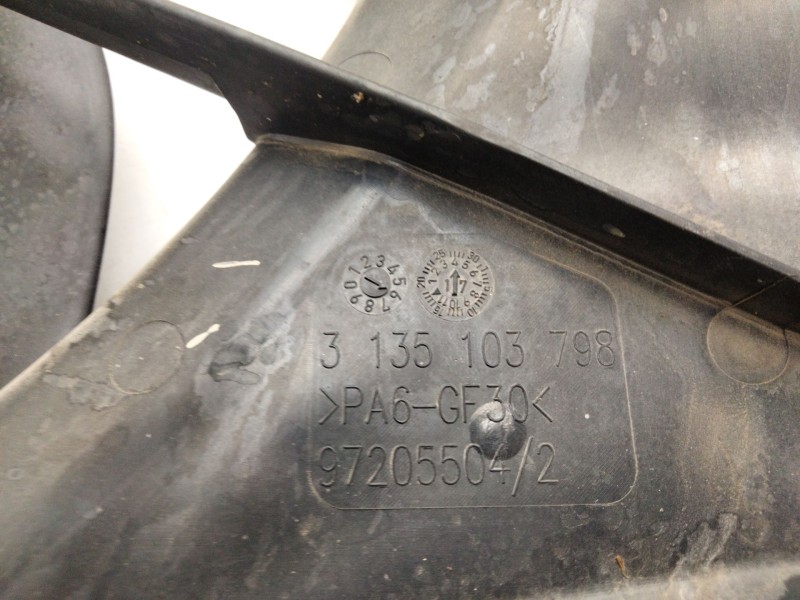 Recambio de electroventilador para mercedes-benz clase a (w176) a 200 cdi / d (176.008) referencia OEM IAM 3135103798  