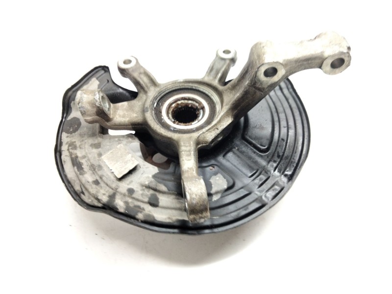 Recambio de mangueta delantera derecha para mercedes-benz clase a (w176) a 200 cdi / d (176.008) referencia OEM IAM   