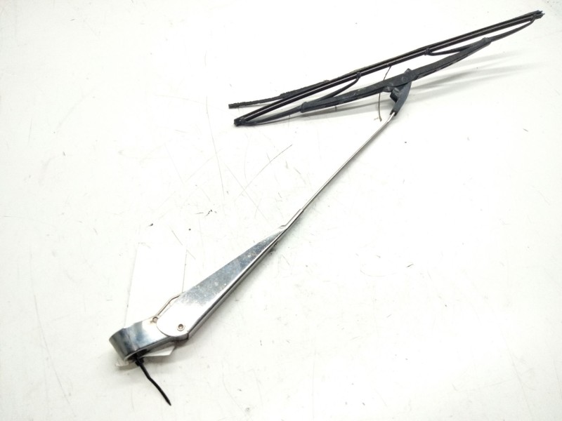 Recambio de brazo limpia delantero izquierdo para seat 131 1.6 referencia OEM IAM   