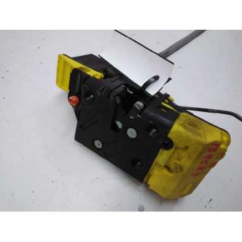 Recambio de cerradura puerta trasera derecha para volvo xc70 d5 awd kinetic referencia OEM IAM 3066050  