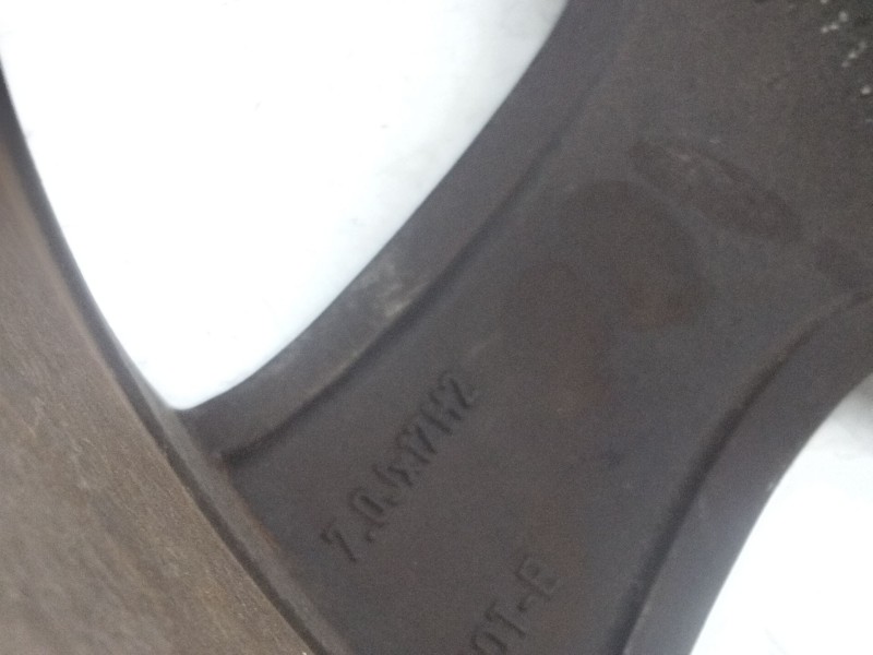 Recambio de llanta aluminio para volvo v40 cross country referencia OEM IAM 31381859  