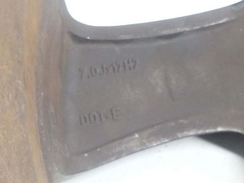 Recambio de llanta aluminio para volvo v40 cross country referencia OEM IAM 31381859  