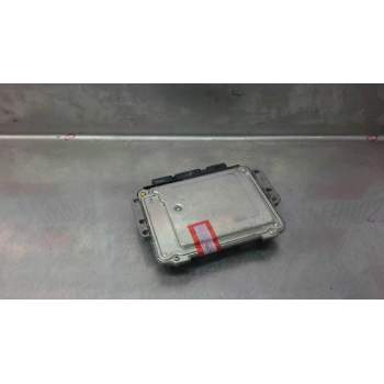 Recambio de centralita motor uce para renault espace iv (jk0) expression referencia OEM IAM 0281011940 8200311550 8200442263