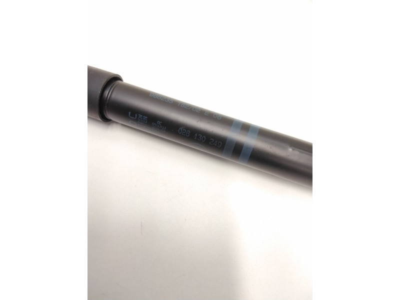 Recambio de amortiguador bomba inyecctora para volkswagen golf iii (1h1) 1.9 d referencia OEM IAM 028130249  