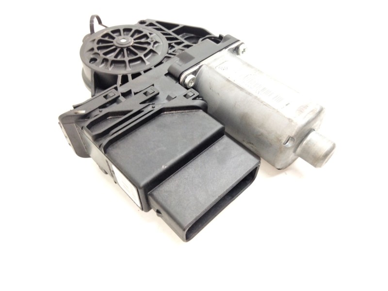 Recambio de motor elevalunas trasero derecho para volkswagen golf plus (521) advance referencia OEM IAM 5M0849402F  