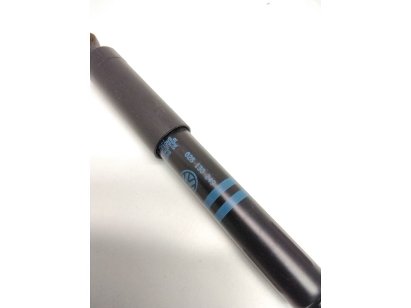 Recambio de amortiguador bomba inyecctora para volkswagen golf iii (1h1) 1.9 d referencia OEM IAM 028130249  