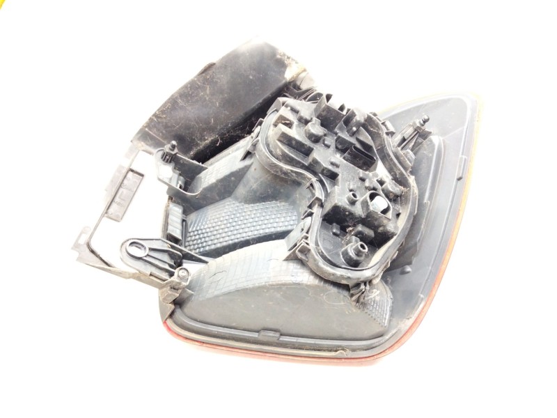 Recambio de piloto trasero izquierdo para bmw serie 1 lim. (f20/f21) referencia OEM IAM 632127009508  