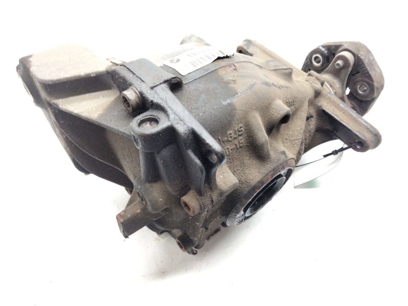 Recambio de diferencial trasero para bmw serie 1 lim. (f20/f21) referencia OEM IAM 760558701  