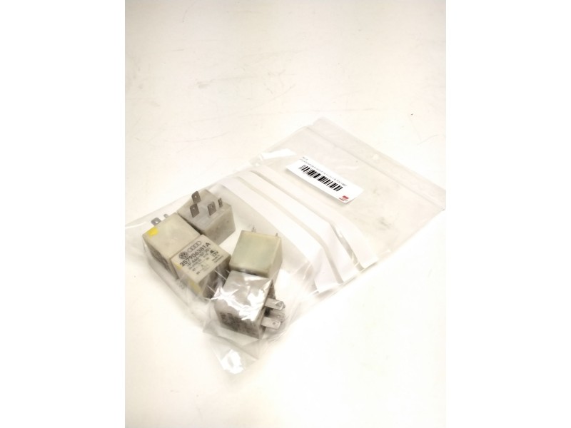 Recambio de rele para volkswagen golf iv (1j1) 1.9 tdi referencia OEM IAM 357906381A RELE FUENTE ALIMENTACION 109 //BOLSA 5 UNID
