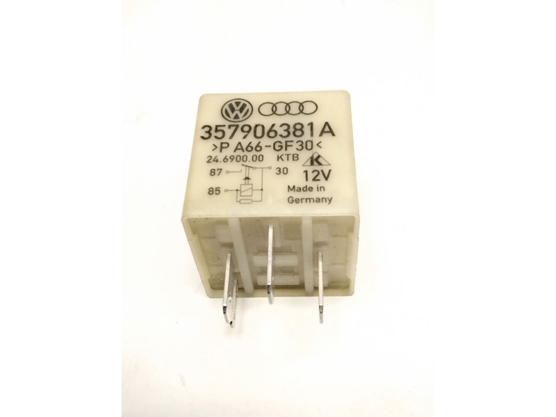 Recambio de rele para volkswagen golf iv (1j1) 1.9 tdi referencia OEM IAM 357906381A RELE FUENTE ALIMENTACION 109 //CAJA 192 UNI