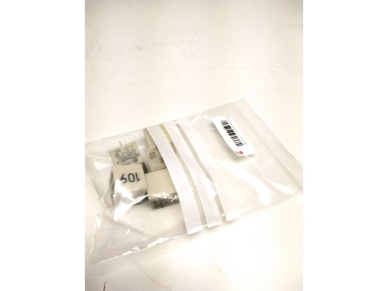 Recambio de rele para volkswagen golf iv (1j1) 1.9 tdi referencia OEM IAM 357906381A RELE FUENTE ALIMENTACION 109 //BOLSA 5 UNID