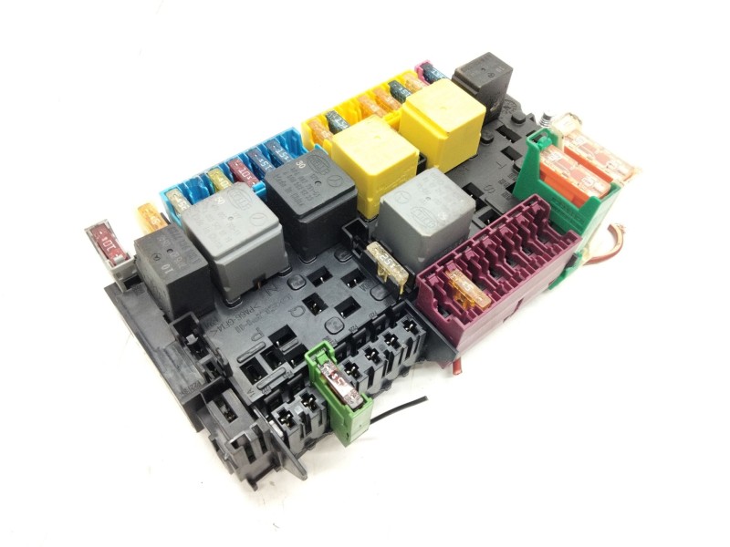 Recambio de caja reles para mercedes-benz clase a (w176) a 200 cdi / d (176.008) referencia OEM IAM A2479067100  