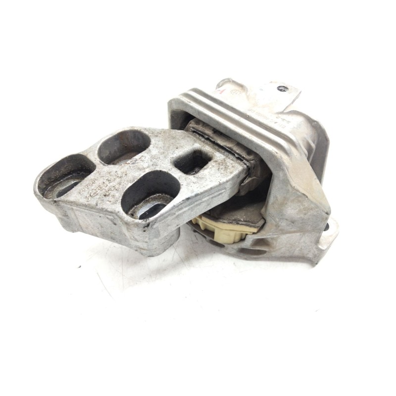 Recambio de soporte motor izquierdo superior para mercedes-benz clase a (w176) a 200 cdi / d (176.008) referencia OEM IAM   