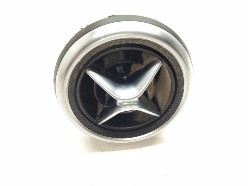 Recambio de aireador central para mercedes-benz clase a (w176) a 200 cdi / d (176.008) referencia OEM IAM A1768300354  