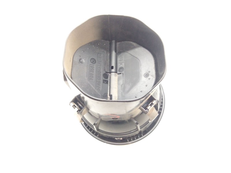 Recambio de aireador central para mercedes-benz clase a (w176) a 200 cdi / d (176.008) referencia OEM IAM A1768300354  