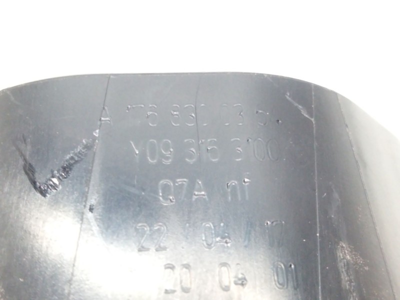 Recambio de aireador central para mercedes-benz clase a (w176) a 200 cdi / d (176.008) referencia OEM IAM A1768300354  