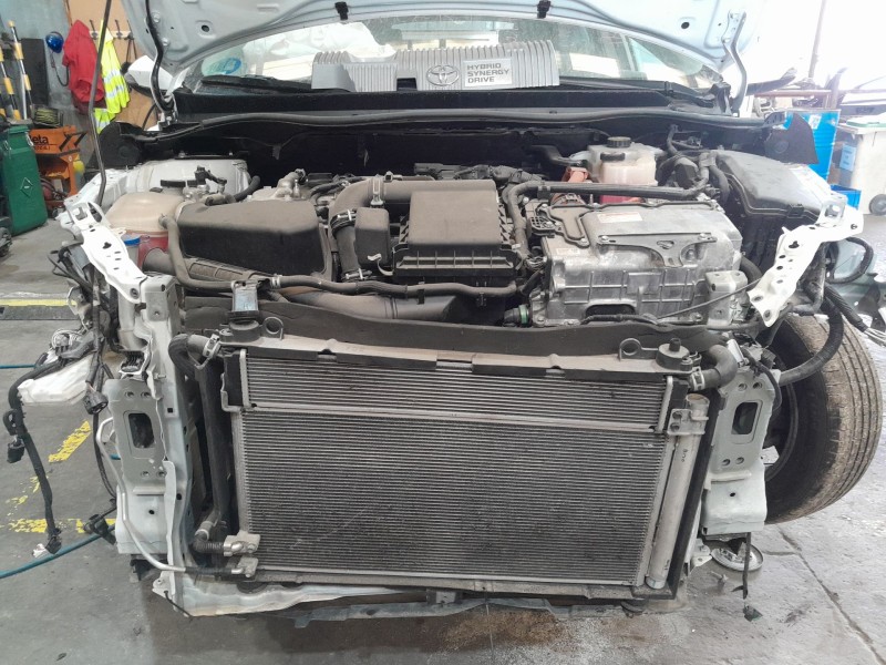 toyota auris (_e18_) del año 2019