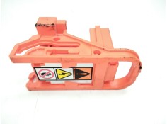 Recambio de fusible bateria para toyota auris (_e18_) 1.3 (nre180_) referencia OEM IAM    2