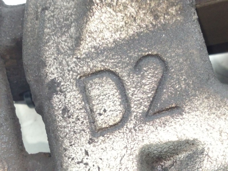 Recambio de pinza freno delantera izquierda para toyota auris (_e18_) 1.3 (nre180_) referencia OEM IAM 701443  