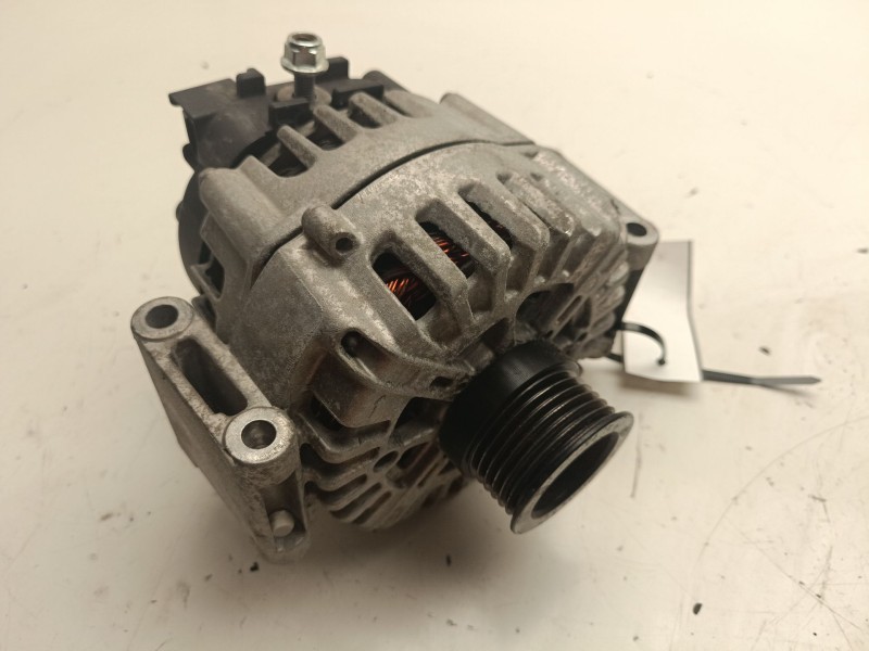 Recambio de alternador para mercedes-benz clase c (w205) c 220 bluetec / d (205.002, 205.004) referencia OEM IAM A0009062822  