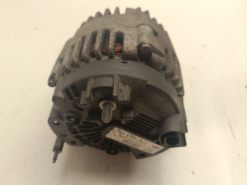 Recambio de alternador para volkswagen tiguan (5n_) 2.0 tdi referencia OEM IAM 06F903023C  