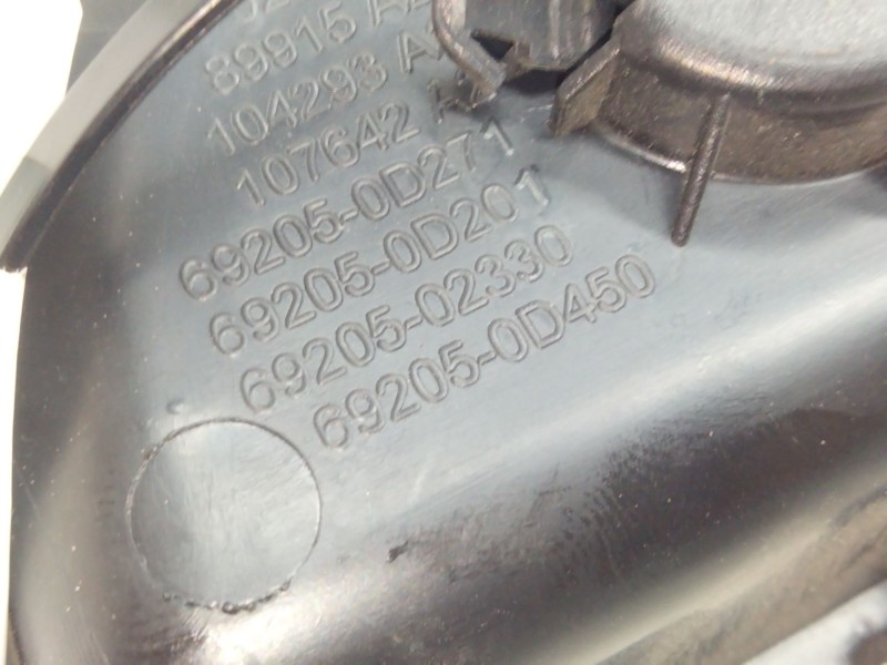 Recambio de maneta interior delantera derecha para toyota auris (_e18_) 1.3 (nre180_) referencia OEM IAM 692050D271  