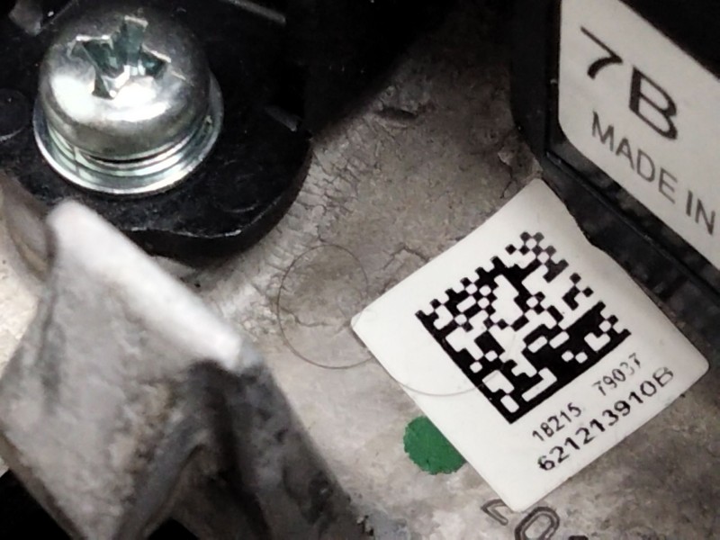 Recambio de volante para toyota auris (_e18_) 1.3 (nre180_) referencia OEM IAM   