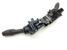 Recambio de mando limpia para toyota auris (_e18_) 1.3 (nre180_) referencia OEM IAM 0272017F852   2