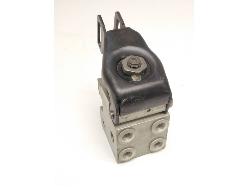 Recambio de repartidor de freno para seat leon (1m1) referencia OEM IAM 1C0612151  