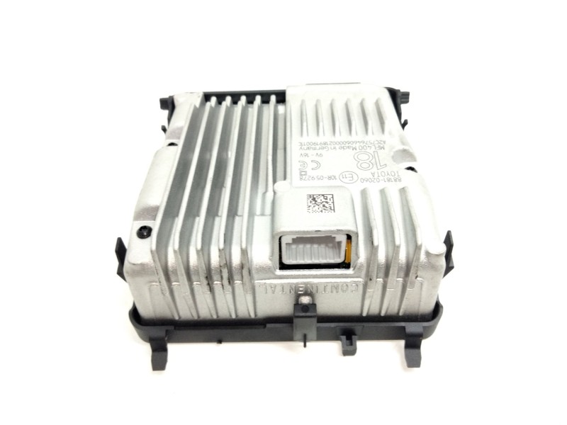Recambio de modulo electronico para toyota auris (_e18_) 1.3 (nre180_) referencia OEM IAM 881802060  