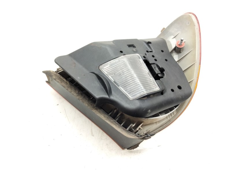 Recambio de piloto trasero derecho para bmw 3 coupé (e46) 320 ci referencia OEM IAM   