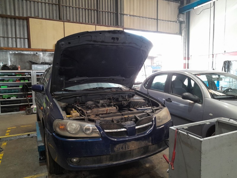 nissan almera ii (n16) del año 2013