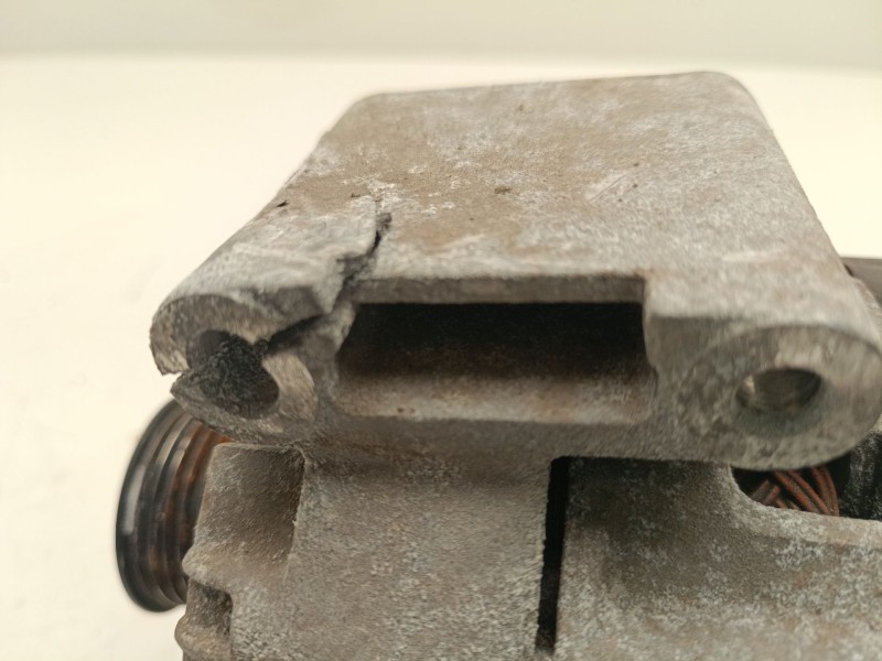 Recambio de alternador para mercedes-benz glc (x253) 250 d 4-matic (253.909) referencia OEM IAM A0009062822  