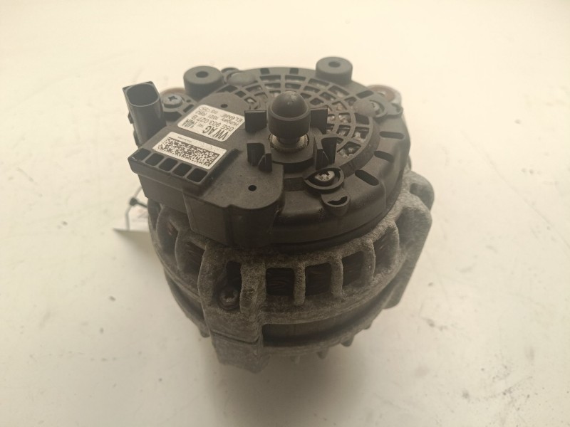 Recambio de alternador para volkswagen golf viii lim. (cd1) referencia OEM IAM 05E903027B  