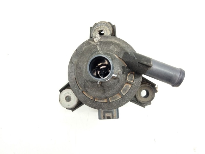 Recambio de bomba agua electrica para toyota auris touring sports (e18) hybrid active referencia OEM IAM 0904052010  