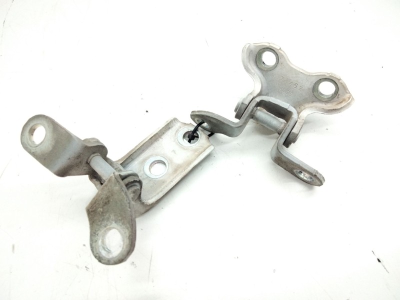 Recambio de bisagra trasera derecha para toyota auris touring sports (e18) hybrid active referencia OEM IAM   