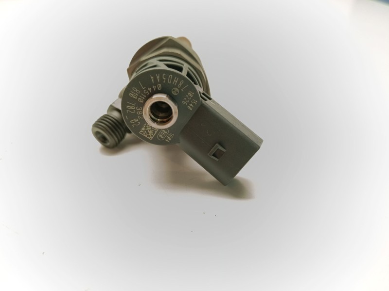 Recambio de inyector para bmw serie 5 touring (f11) referencia OEM IAM 0445110382  