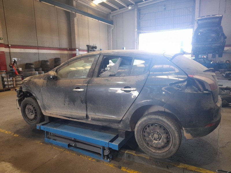 renault megane iii fastback (bz0/1_, b3_) del año 2010