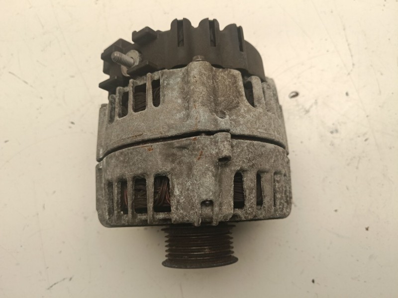 Recambio de alternador para bmw 1 coupé (e82) 120 d referencia OEM IAM 7802261AI05  
